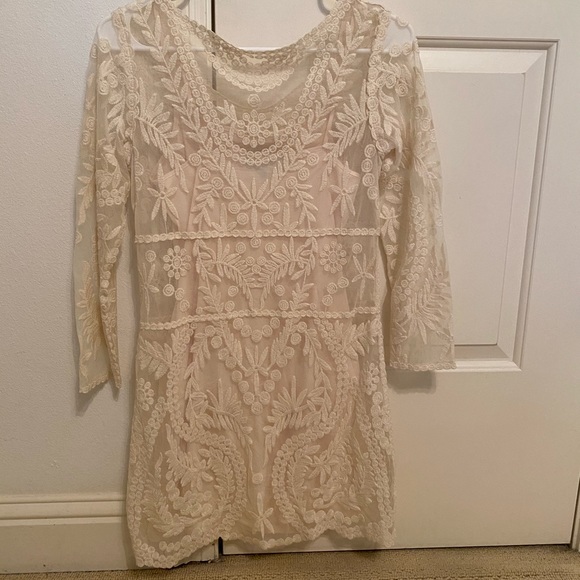 Express size XS lace dress - Picture 4 of 8